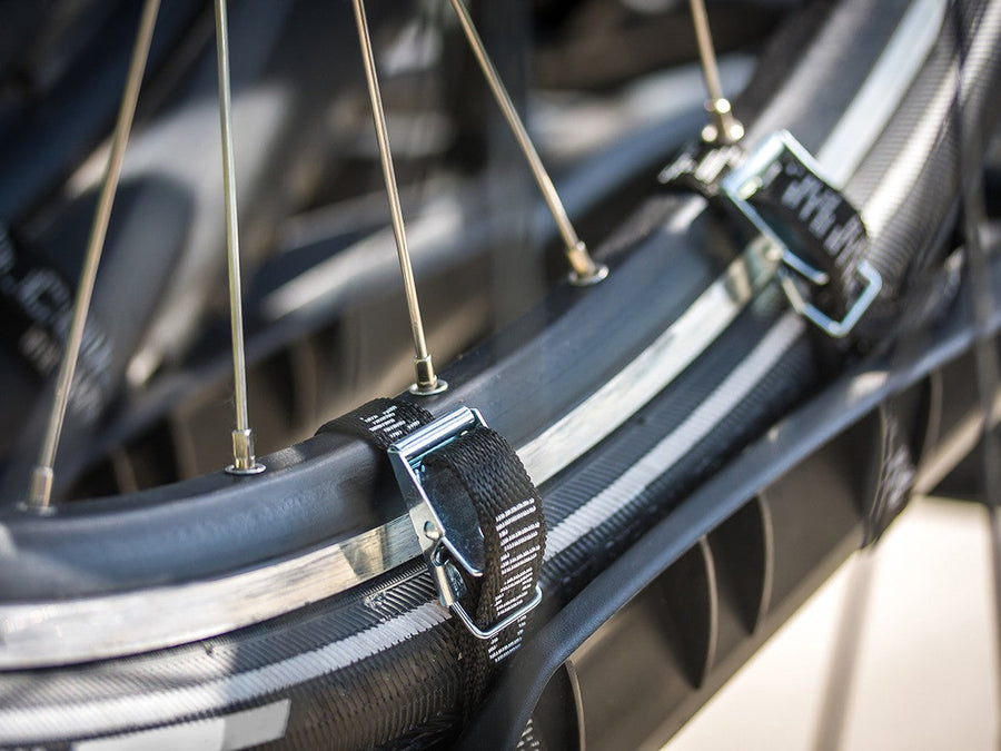 Bullwing SR 8 Fahrradträger Für 4 Fahrräder E- Bike Heckträger Abklappbar